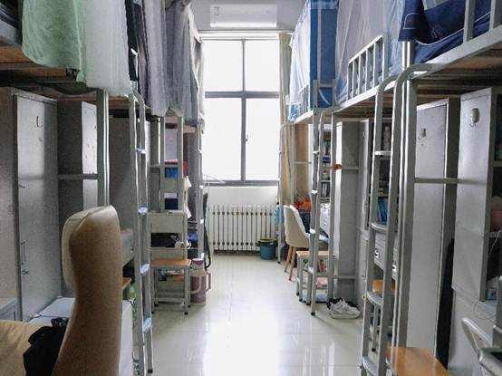 retouch_2023102512592937