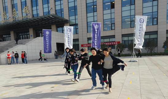 ef6e459ad05c9031ddb855544ac40cd